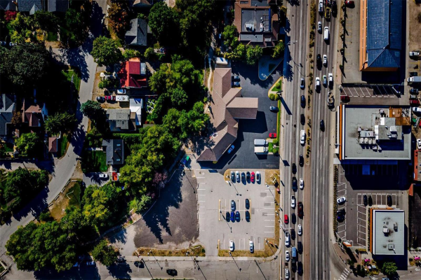 251 Harvey Avenue,, Kelowna
