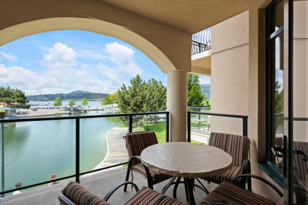 #255 1288 Water Street,, Kelowna
