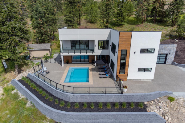 2120 Horizon Drive,, West Kelowna