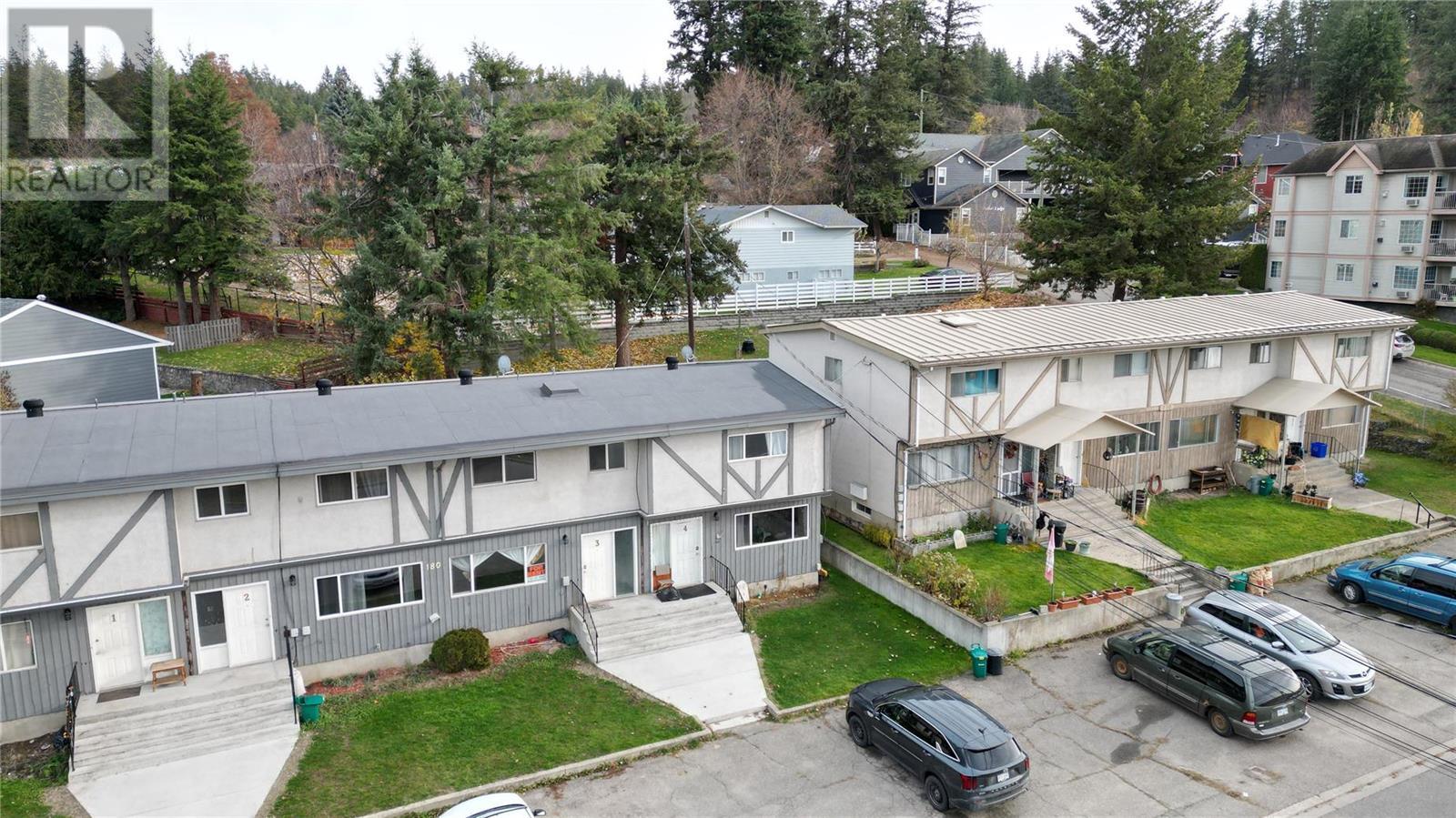 180 7 Street SE Unit# 1-4, #1-4