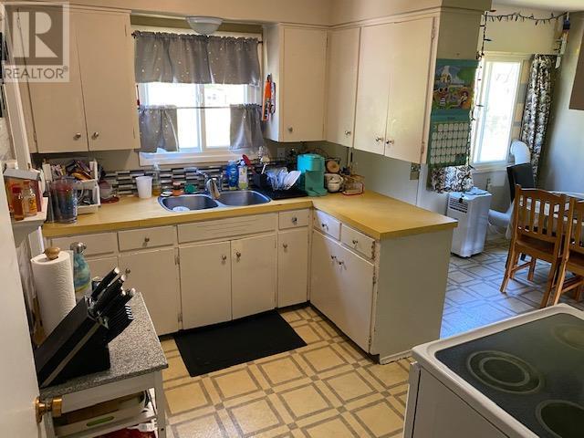 180 7 Street SE Unit# 1-4, #1-4