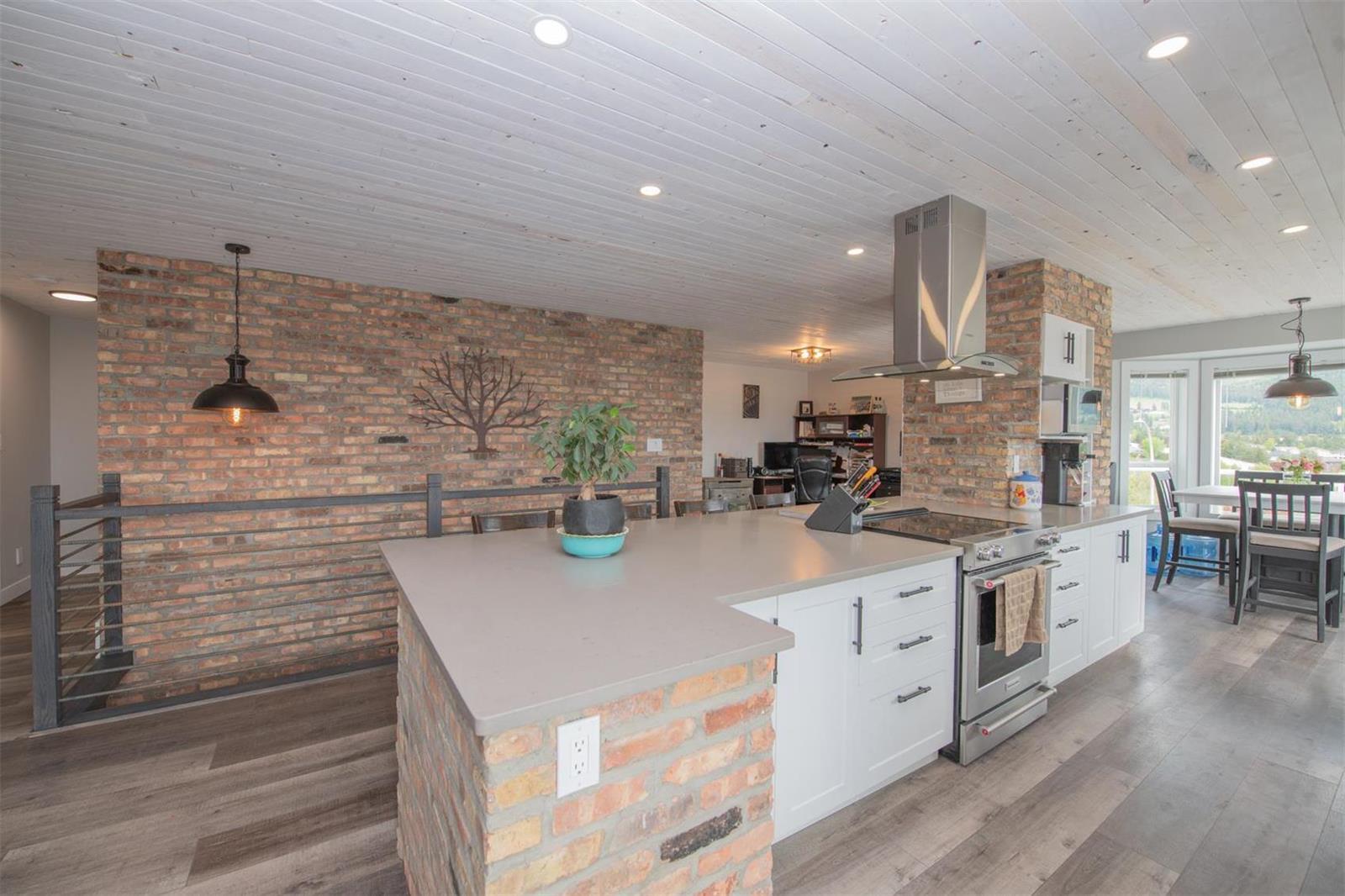 Listing 10256437 - Large Photo # 14