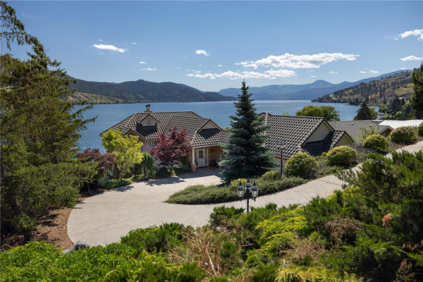 7898 Tronson Road,, Vernon