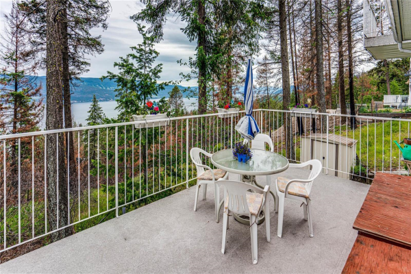 9269 Winchester Road,, Vernon