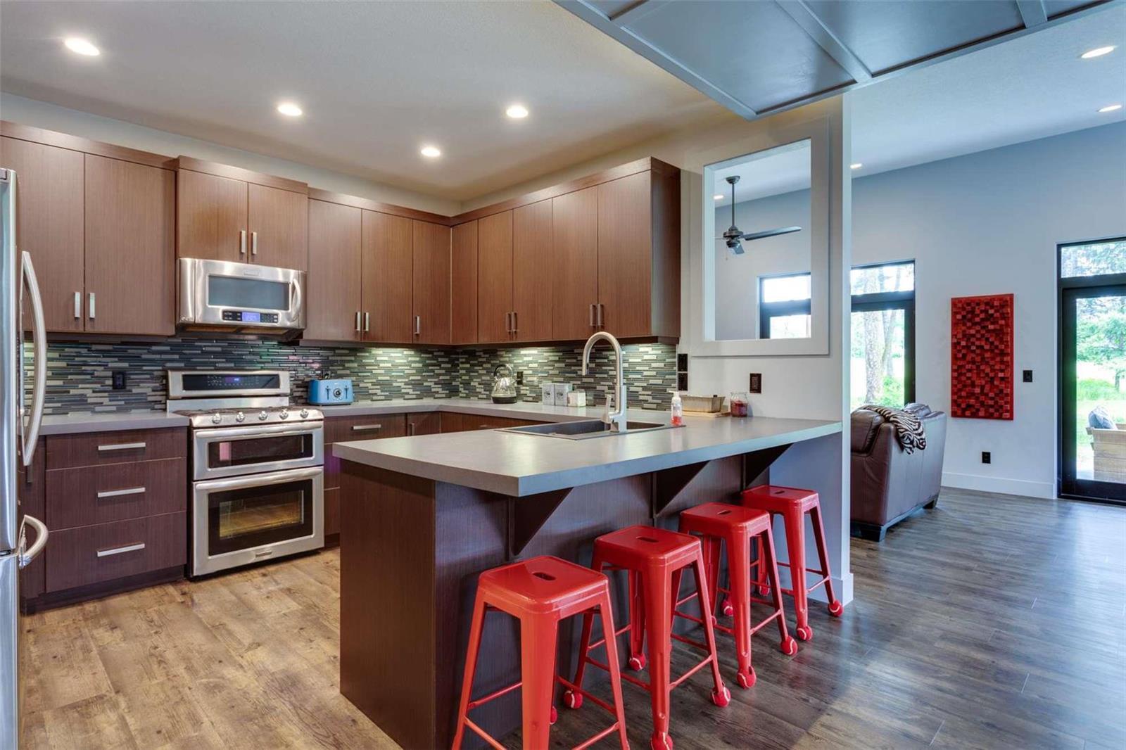 Listing 10258523 - Large Photo # 7