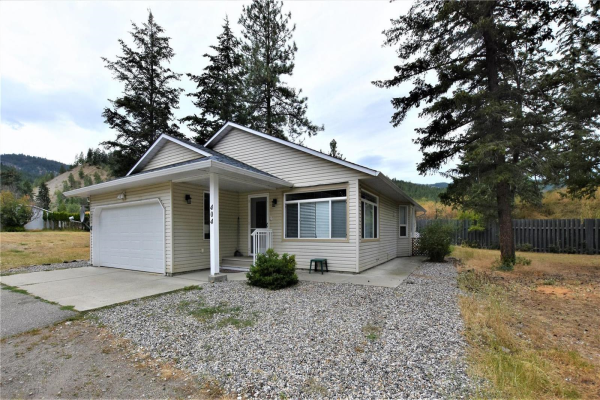 404 Hummingbird Avenue,, Vernon