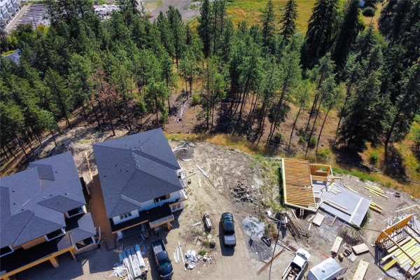 #19 830 Westview Way,, West Kelowna
