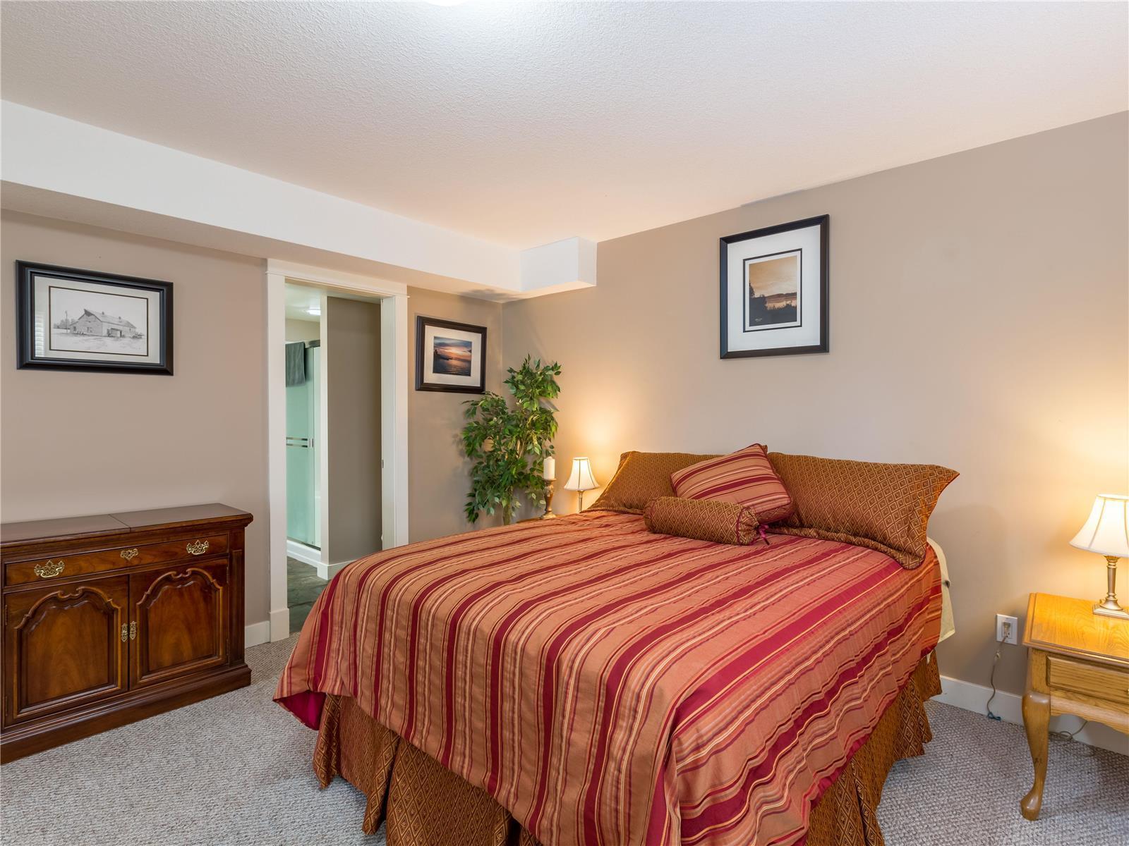 Listing 10258987 - Large Photo # 42
