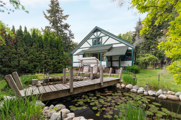 4617 Pleasant Valley Road,, Vernon
