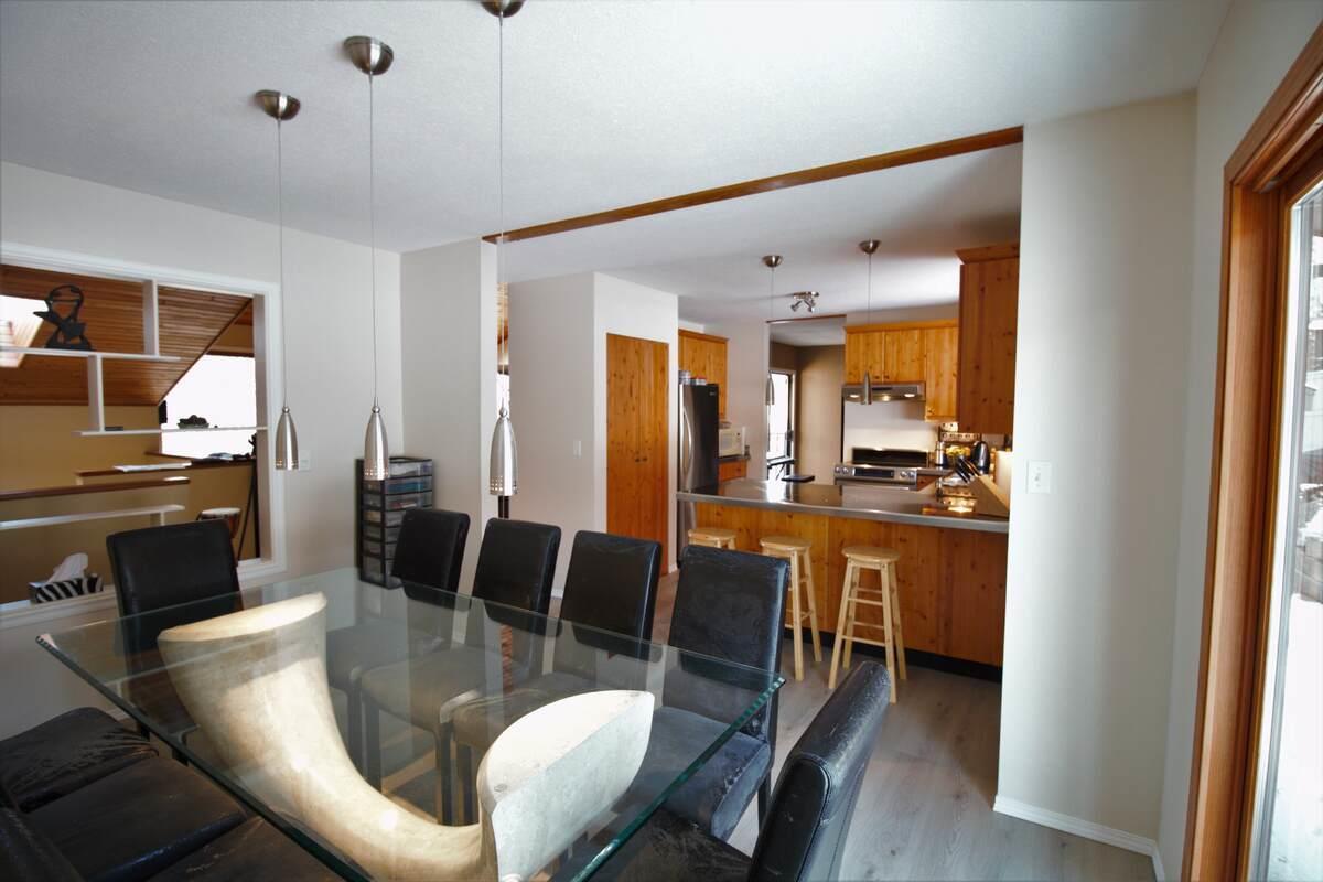 1620 Westlake Road,
