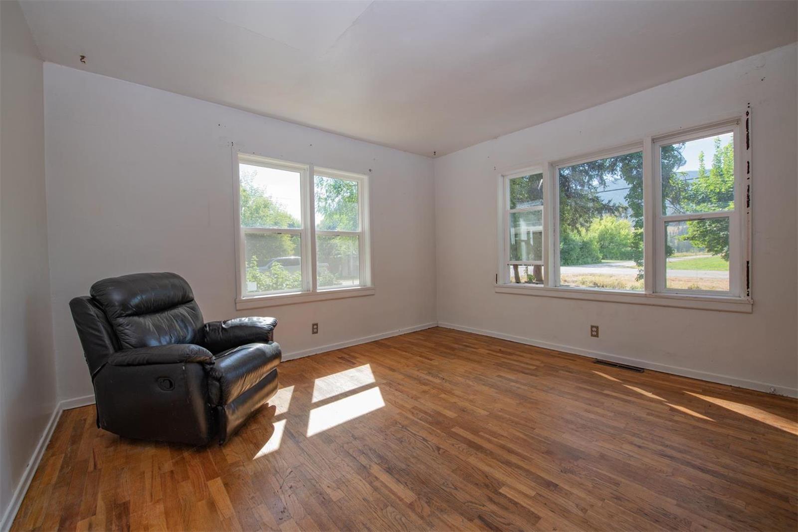 Listing 10260353 - Large Photo # 32