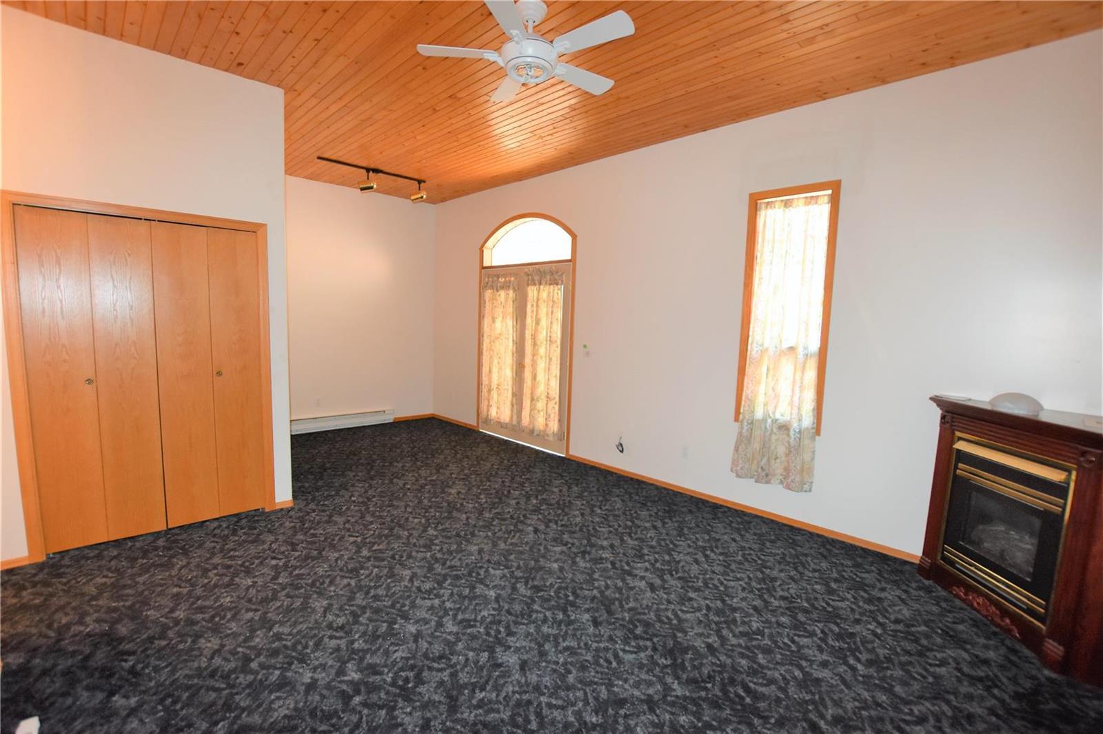 Listing 10260871 - Large Photo # 25