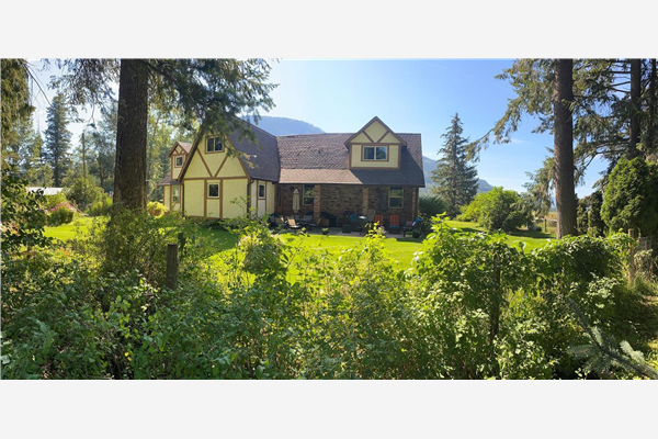 487 Mabel Lake Road,, Lumby