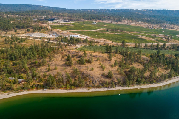 15490 Carrs Landing Road,, Lake Country