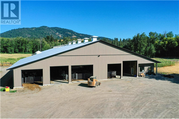 3807 Salmon River Road,, Falkland
