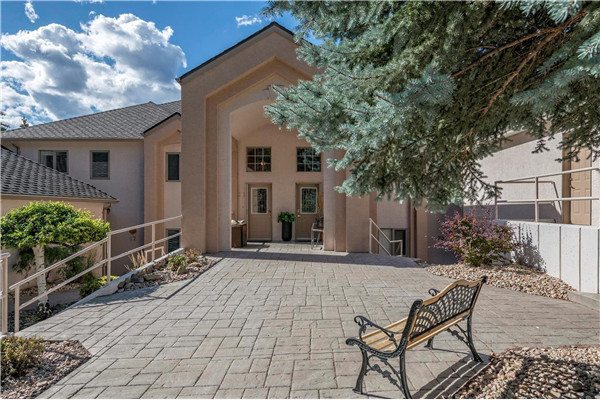 #21 83 Peregrine Way,, Vernon