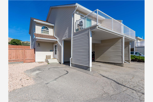 #110 4913 Heritage Drive,, Vernon