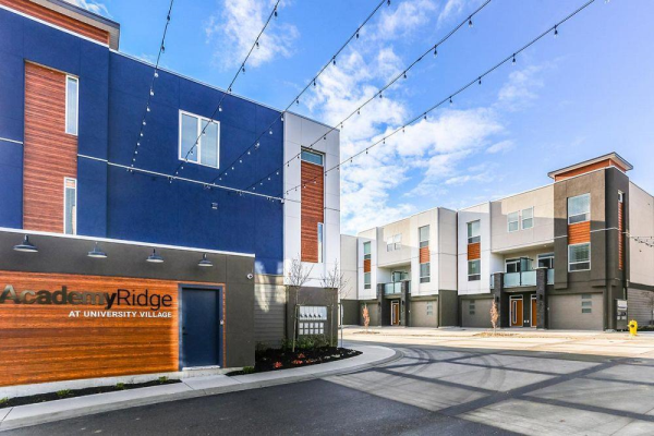 #331 610 Academy Way,, Kelowna