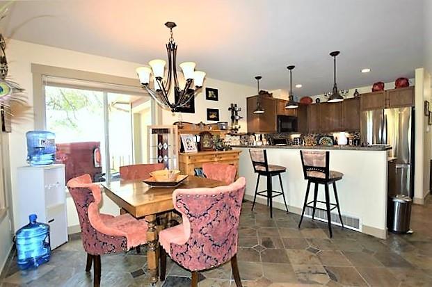 Listing 10263493 - Large Photo # 10
