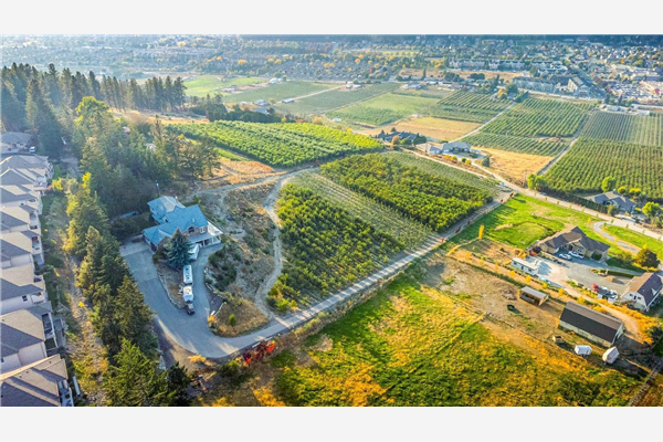 2227 Rojem Road,, Kelowna