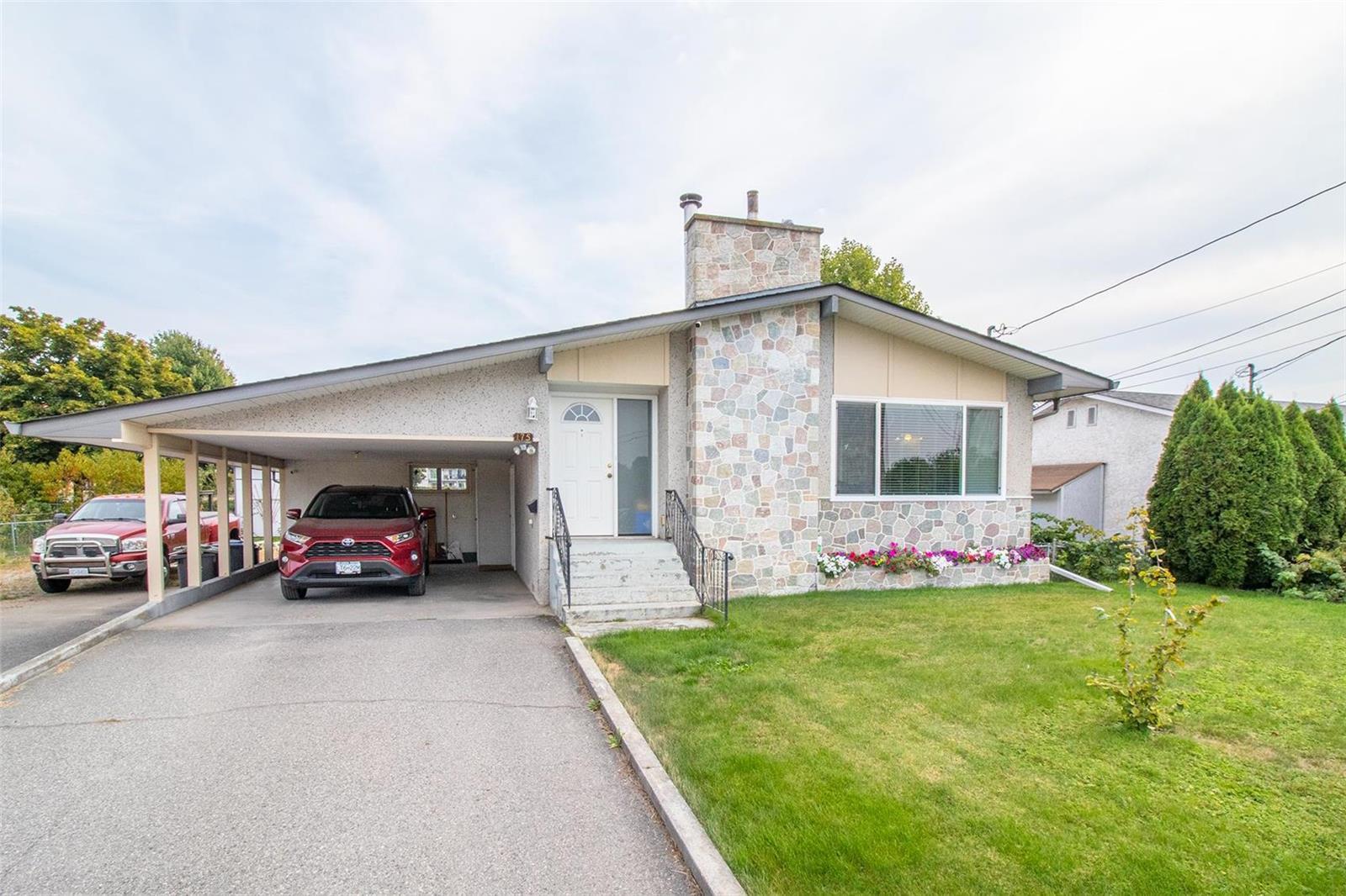 Listing 10263656 - Large Photo # 1