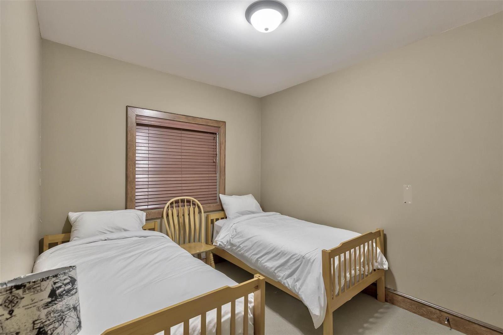 Listing 10263726 - Large Photo # 14