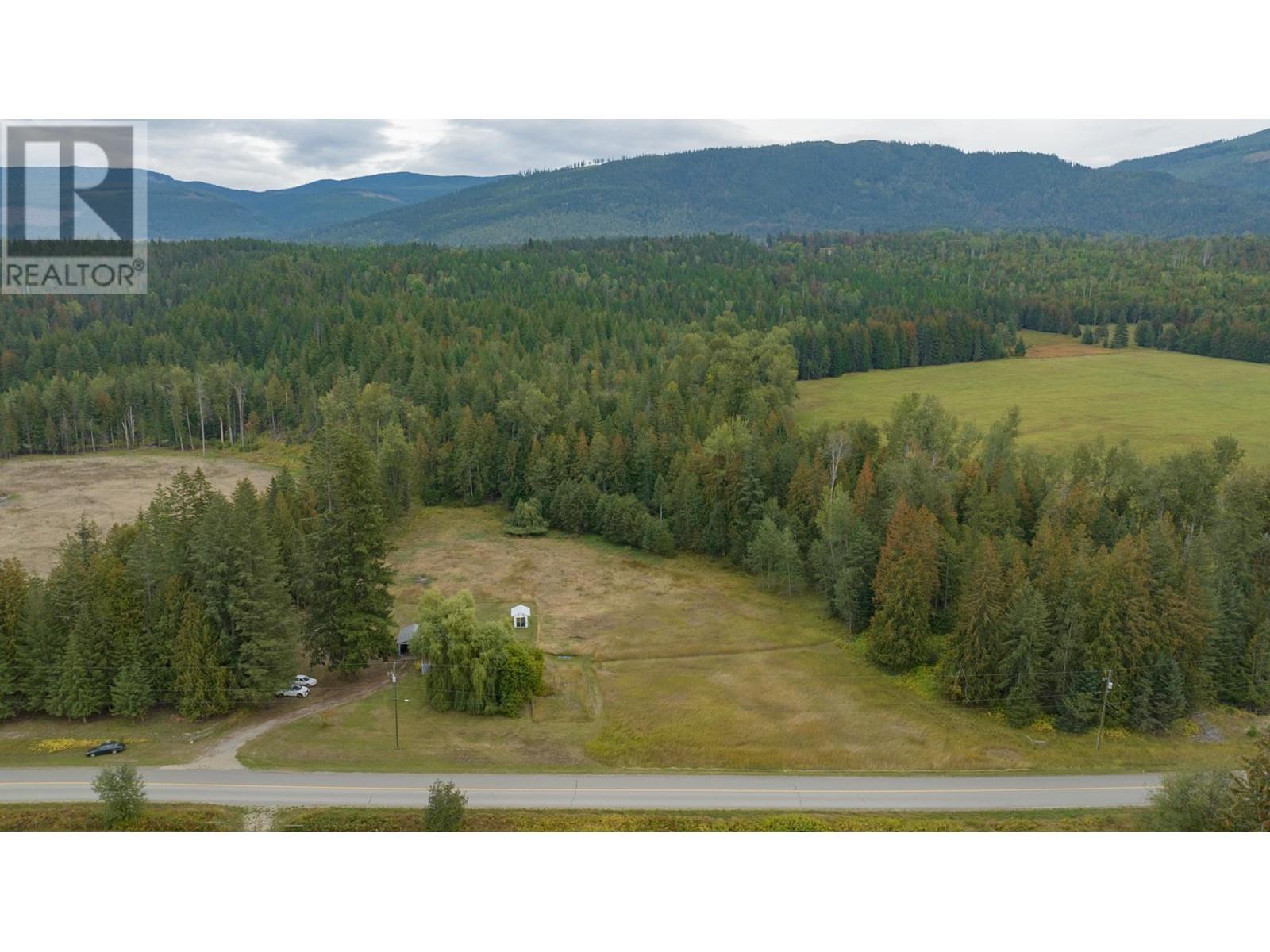 Listing 10263728 - Large Photo # 3
