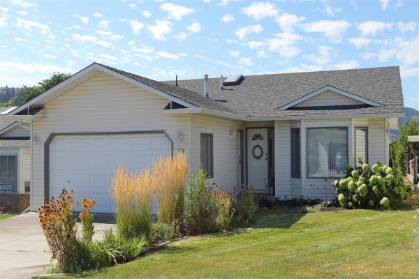 815 8 Avenue,, Vernon