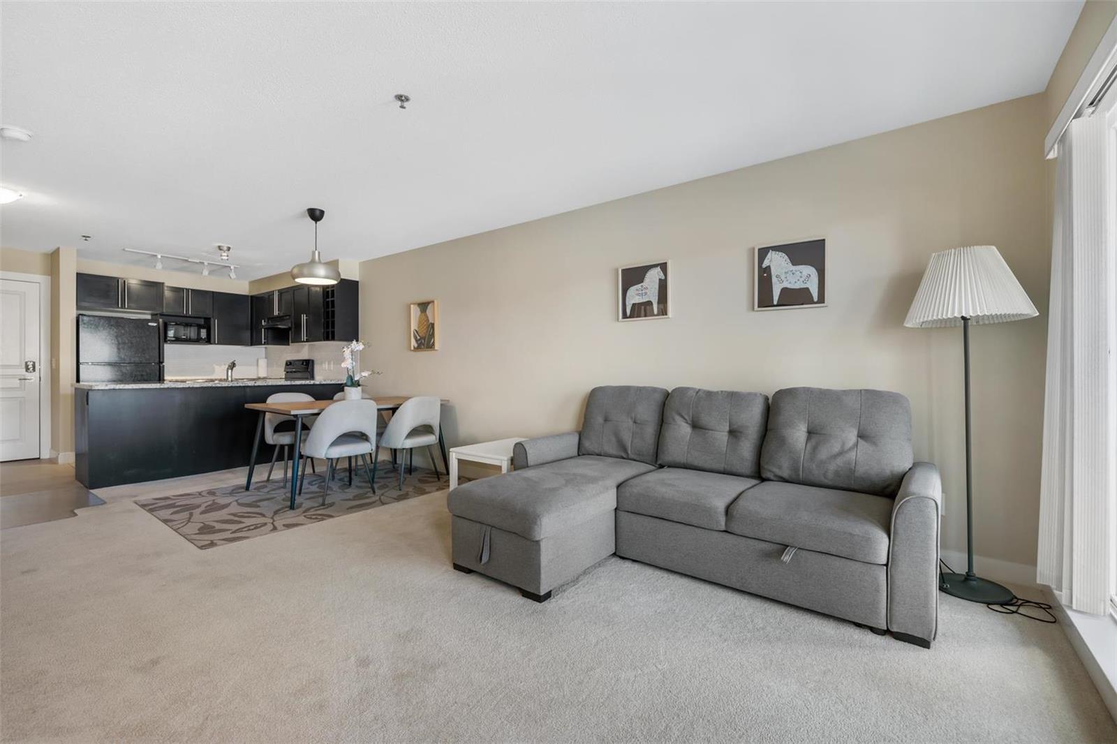 Listing 10263885 - Large Photo # 3
