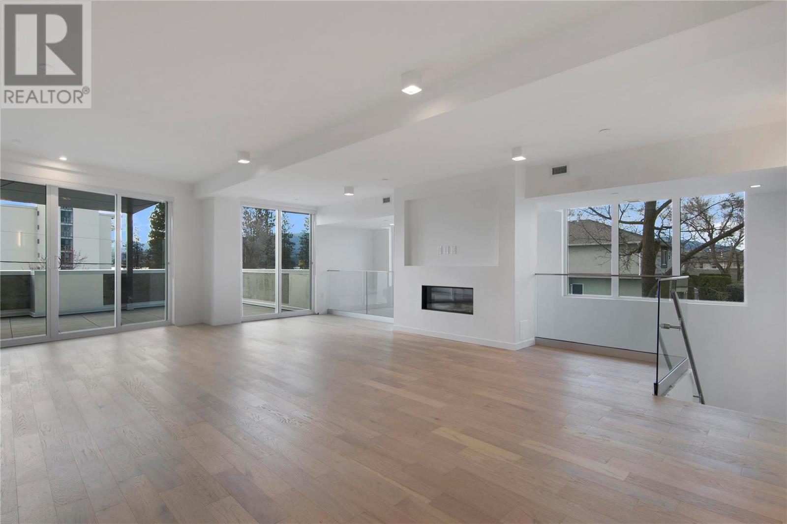 Listing 10263941 - Large Photo # 21