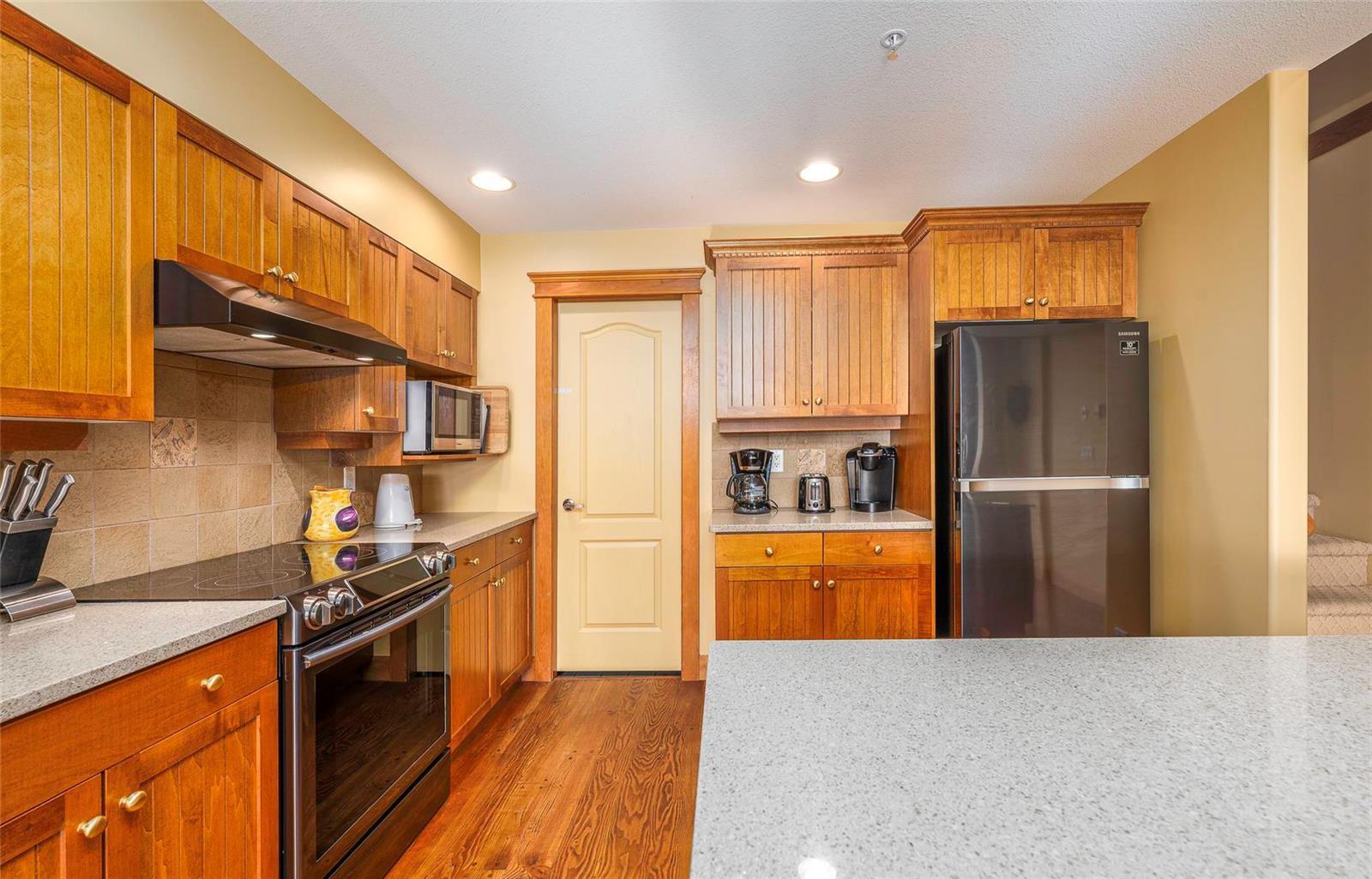 Listing 10264031 - Large Photo # 7