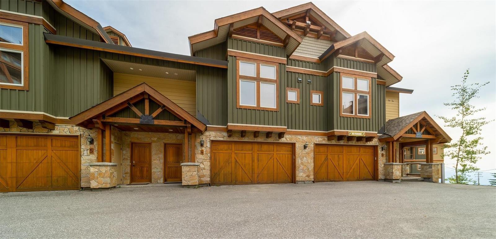 Listing 10264084 - Large Photo # 1