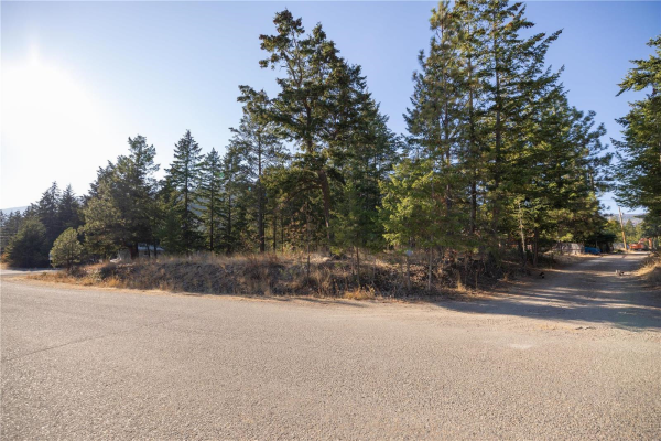 10890 Westshore Road,, Vernon