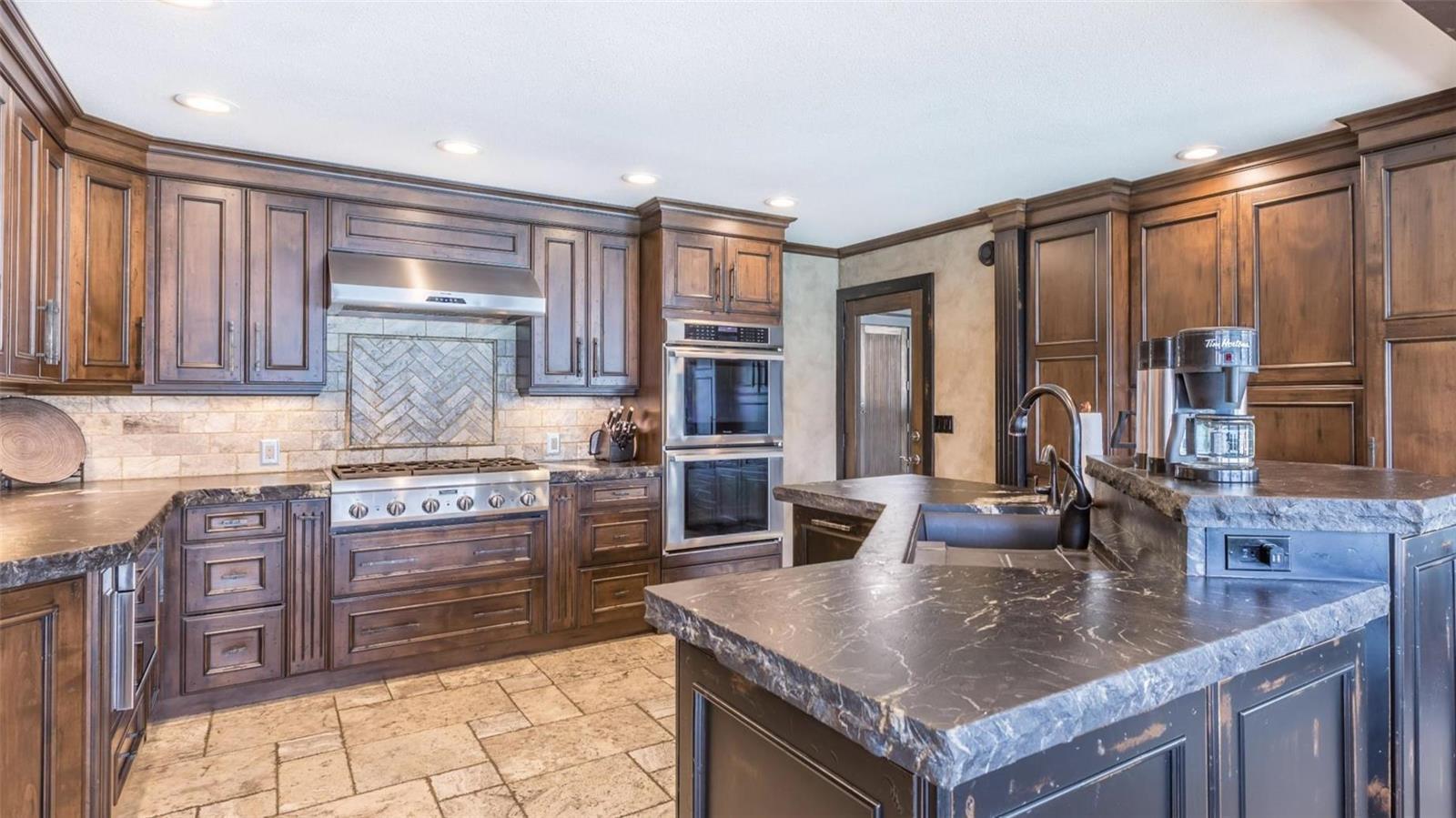 Listing 10264768 - Large Photo # 6