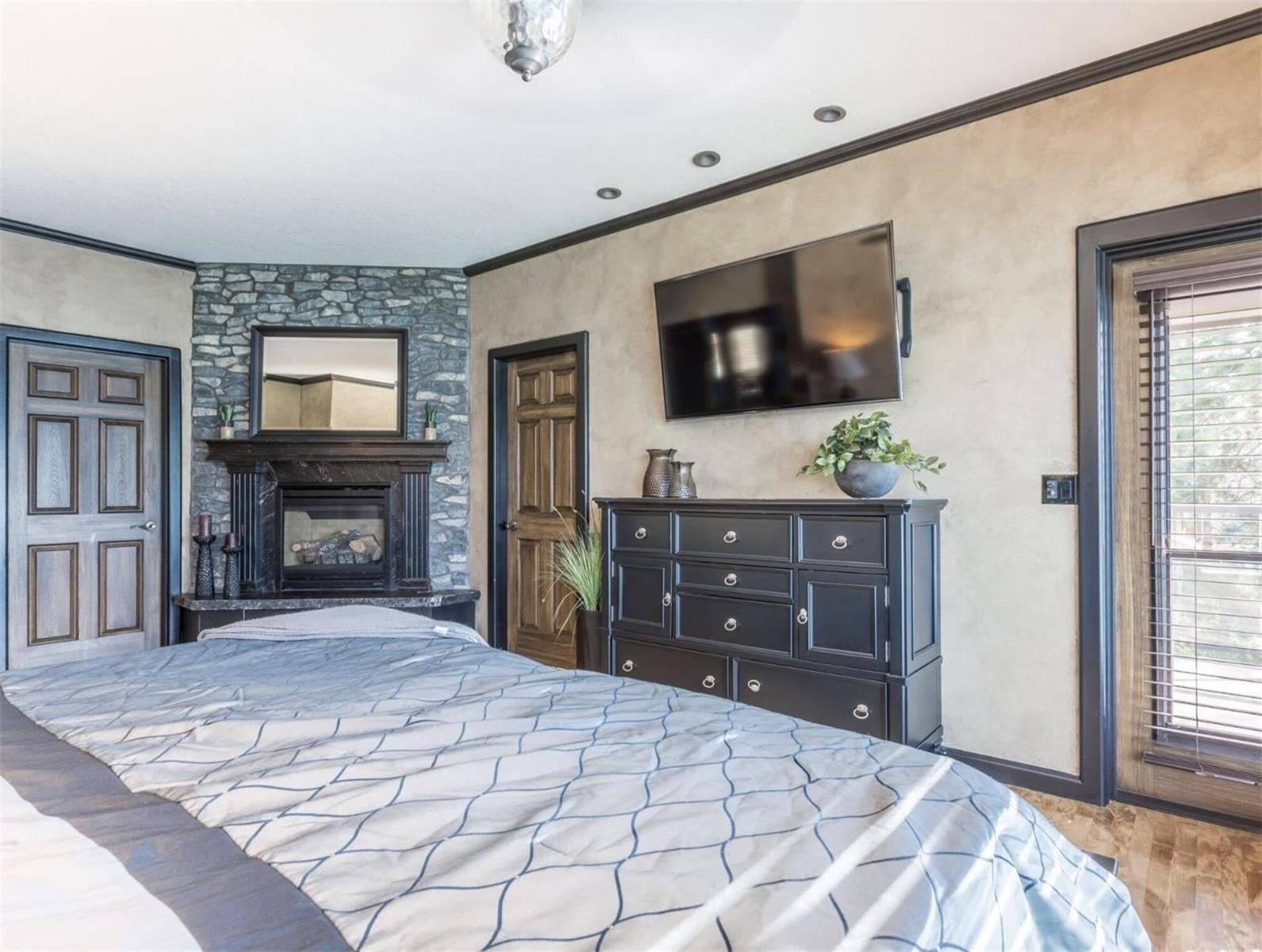 Listing 10264774 - Large Photo # 11
