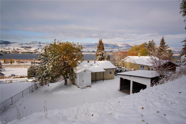 7715 Pleasant Valley Road,, Vernon