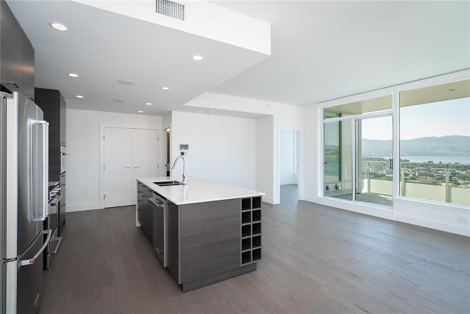 Listing 10265076 - Large Photo # 10