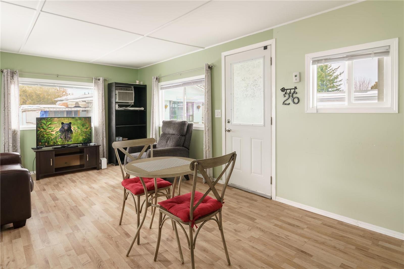 Listing 10265349 - Large Photo # 6