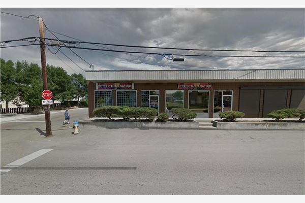 207 & 209 Asher Road,, Kelowna