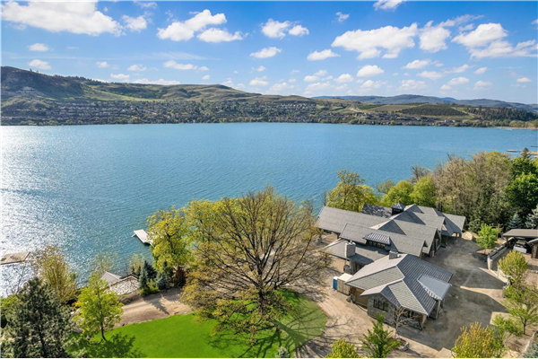 12407 Coldstream Creek Road,, Coldstream