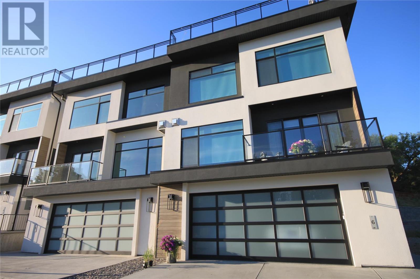 Listing 10266131 - Large Photo # 1