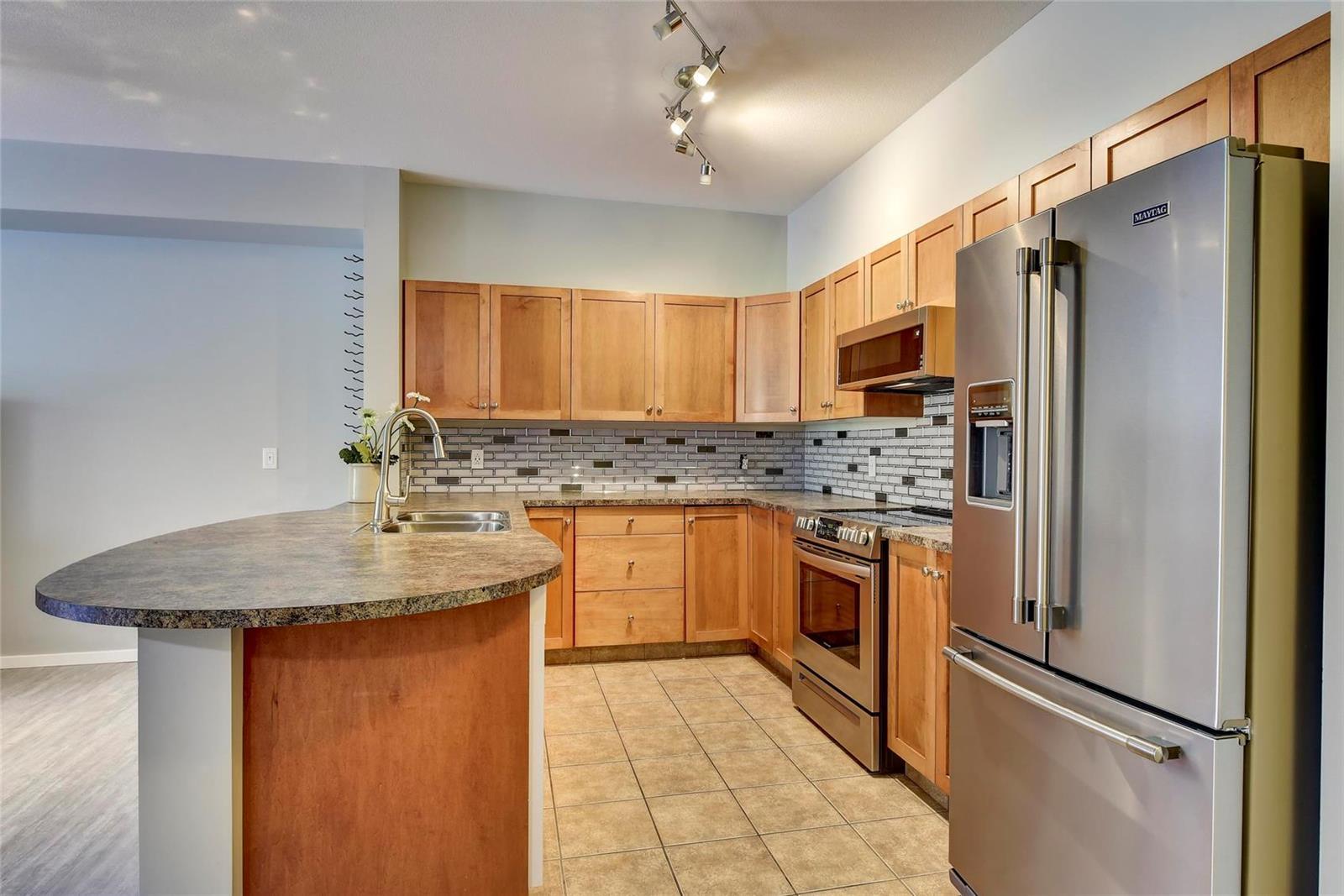 Listing 10266163 - Large Photo # 6