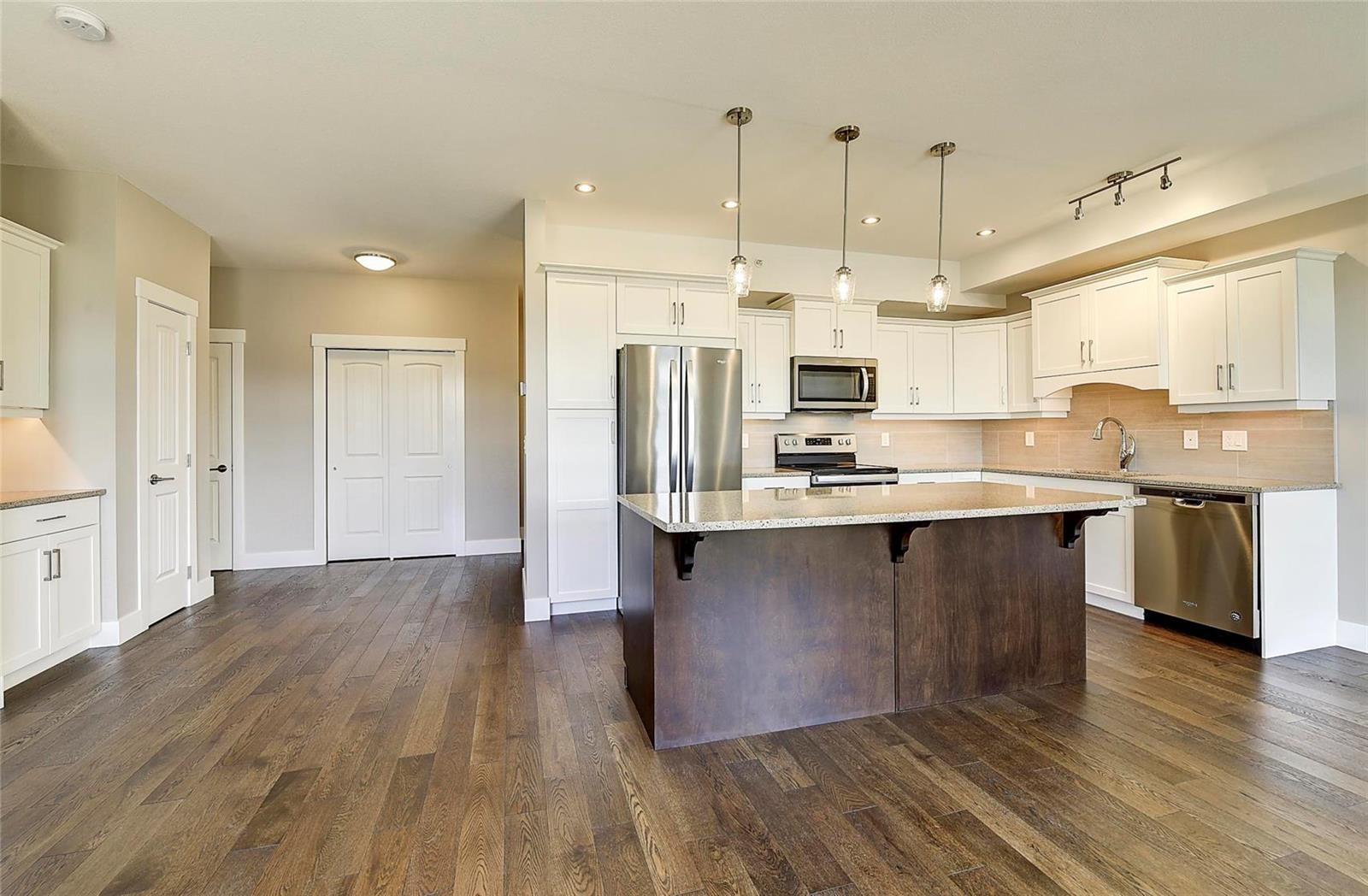 Listing 10266192 - Large Photo # 3