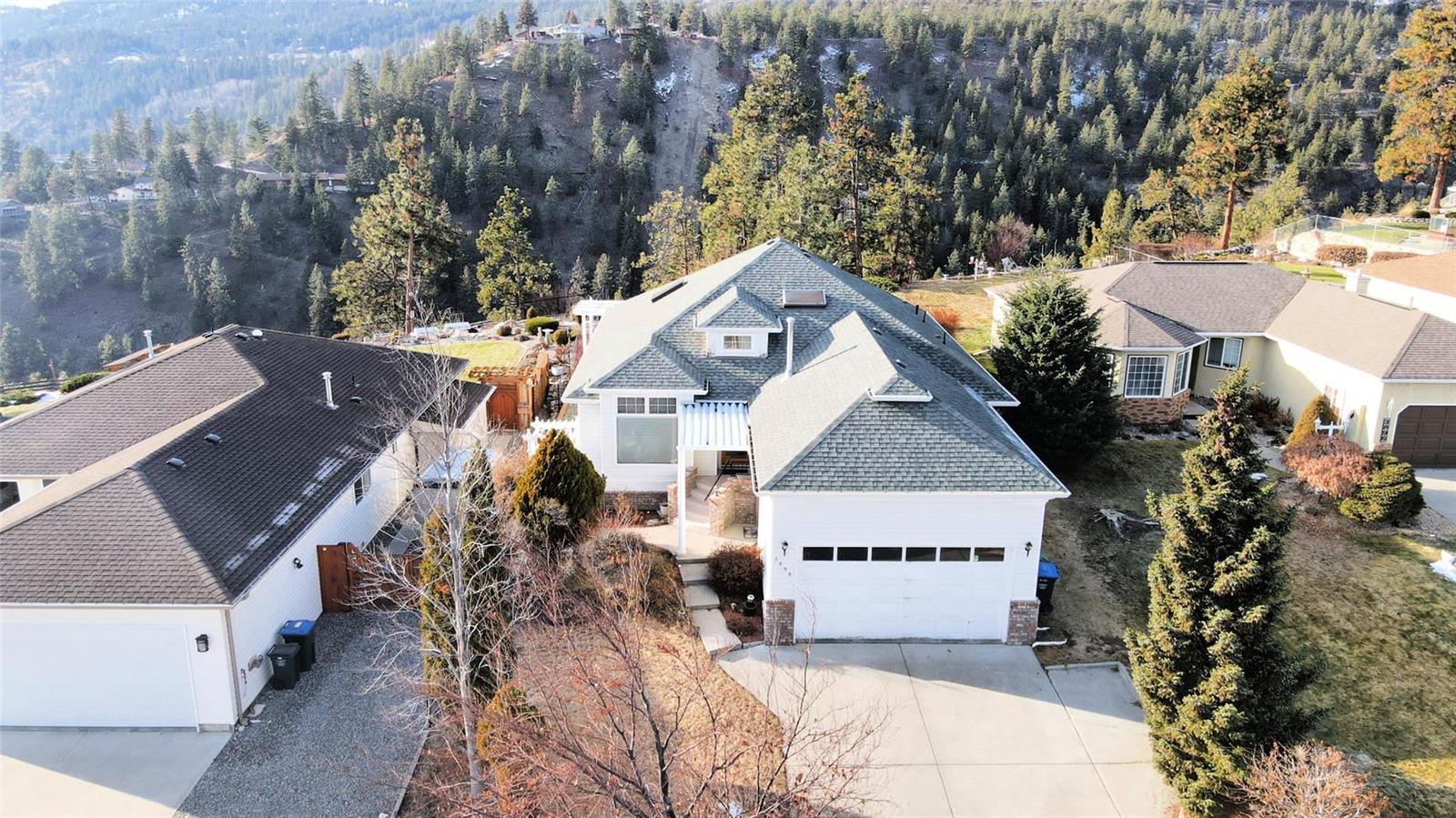 Listing 10266306 - Large Photo # 1