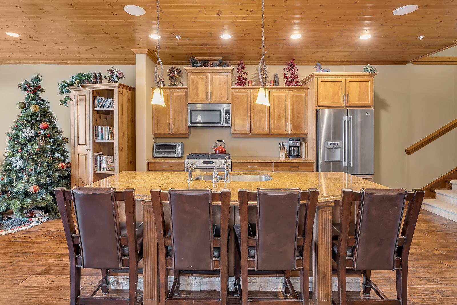 Listing 10266389 - Large Photo # 10