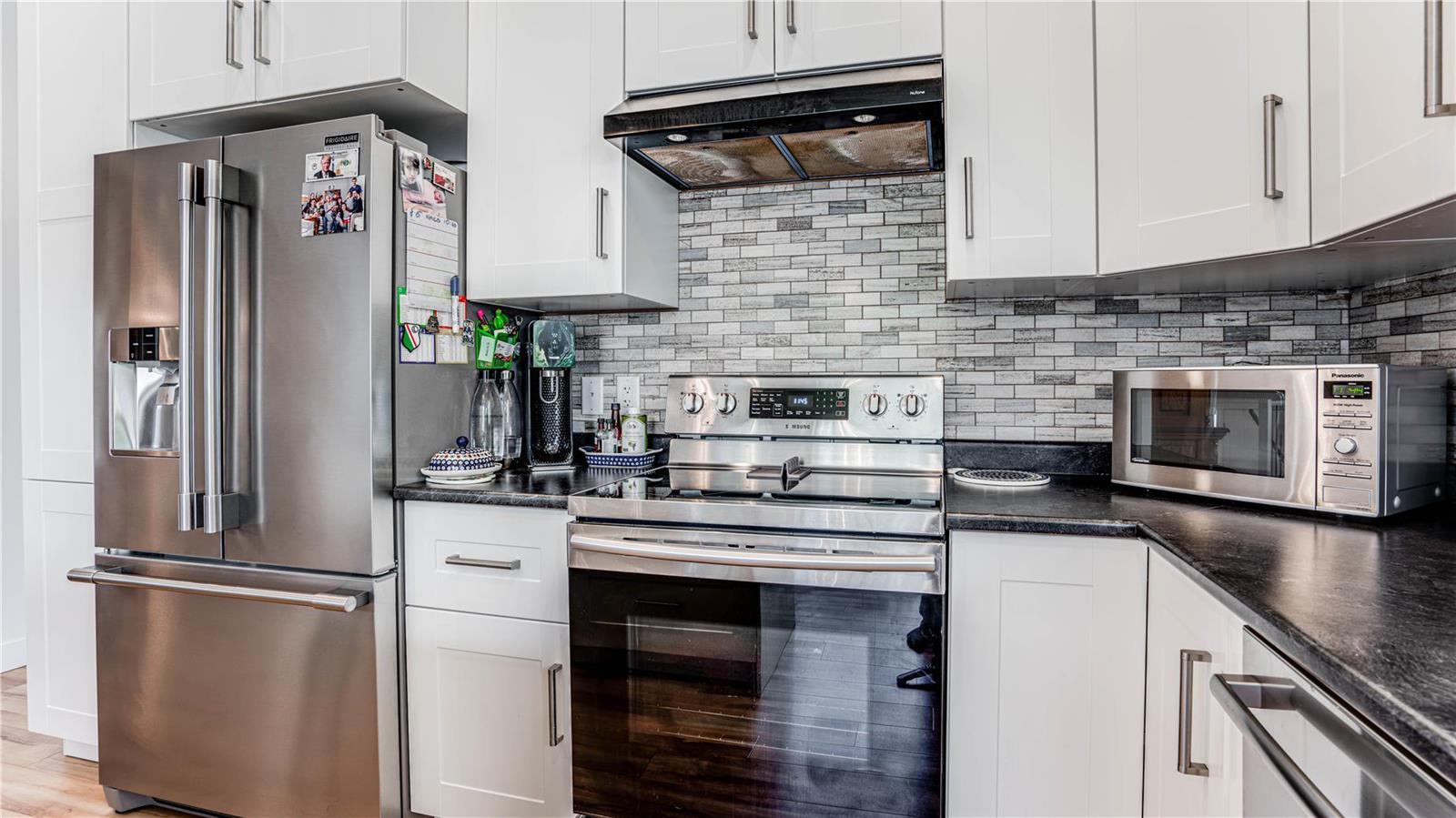 Listing 10266580 - Large Photo # 32