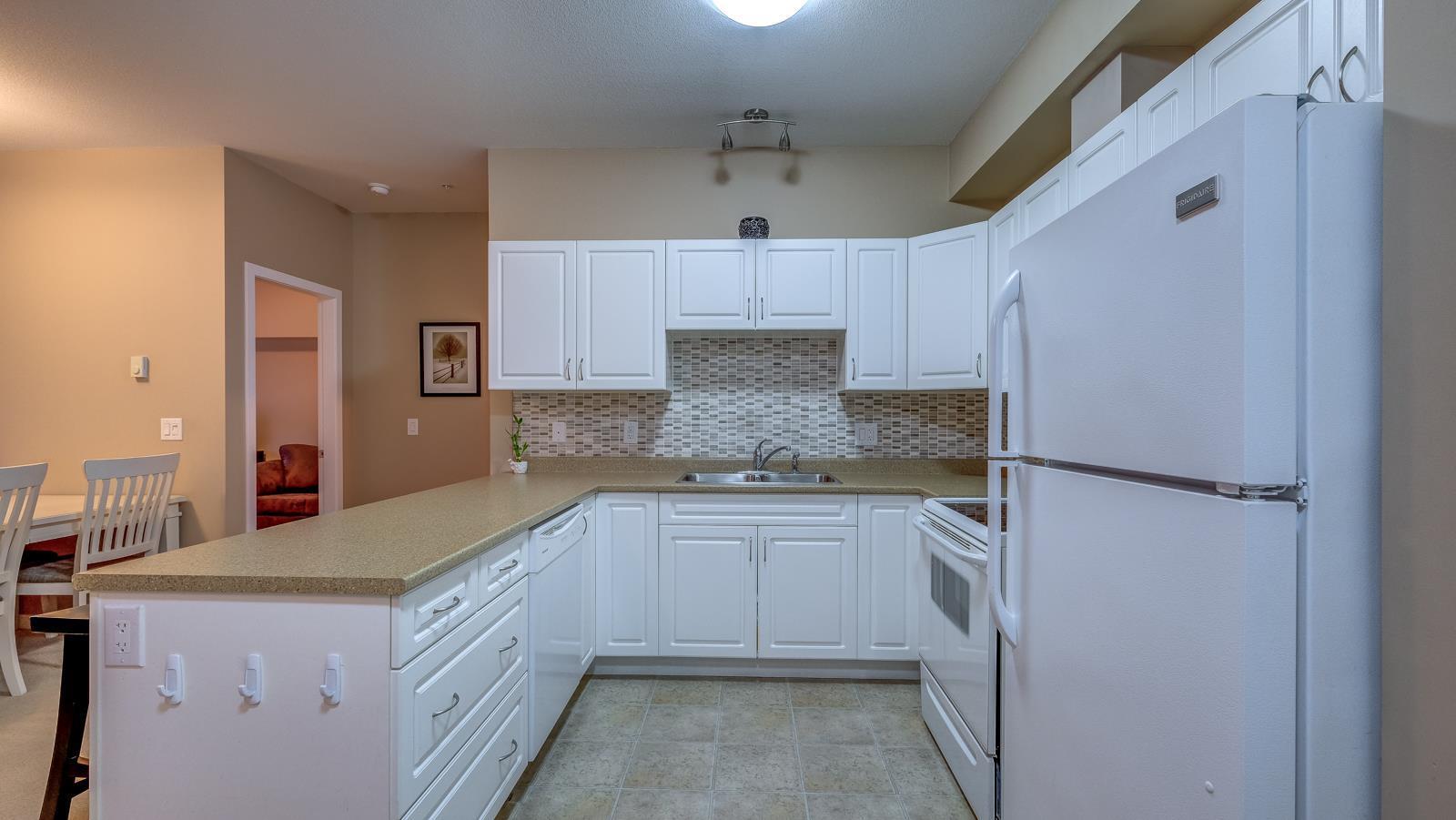 Listing 10266635 - Large Photo # 3