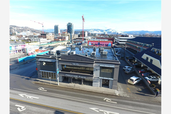1635 Abbott Street,, Kelowna