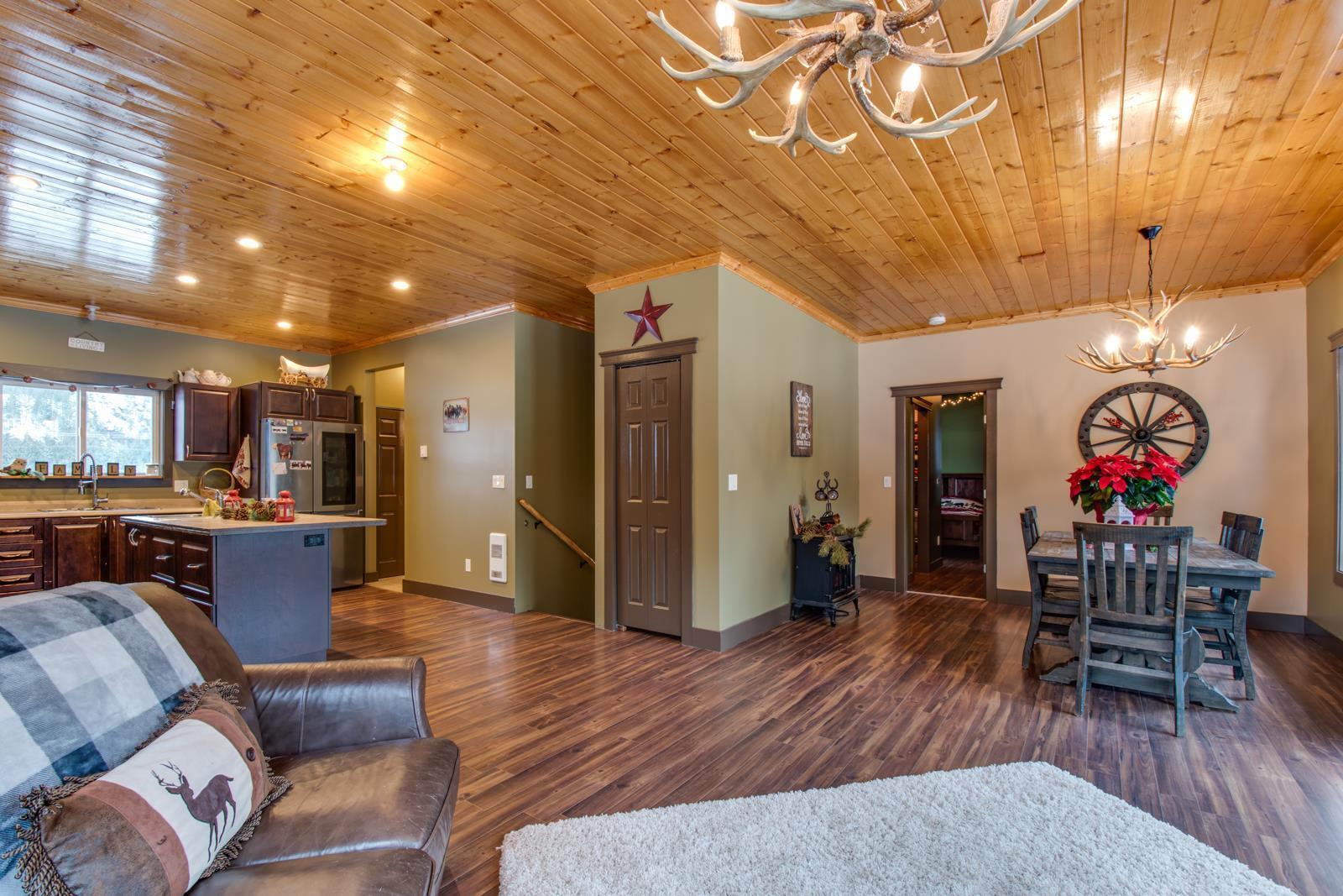 Listing 10266786 - Large Photo # 3