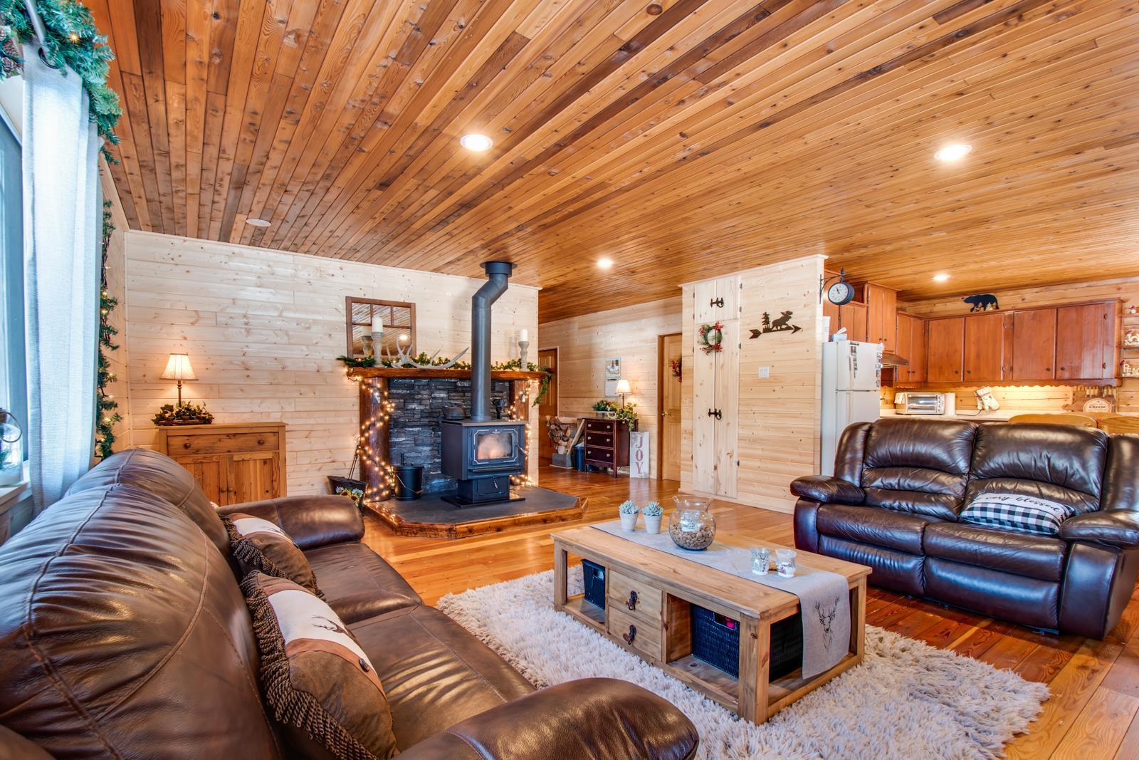 Listing 10266786 - Large Photo # 18